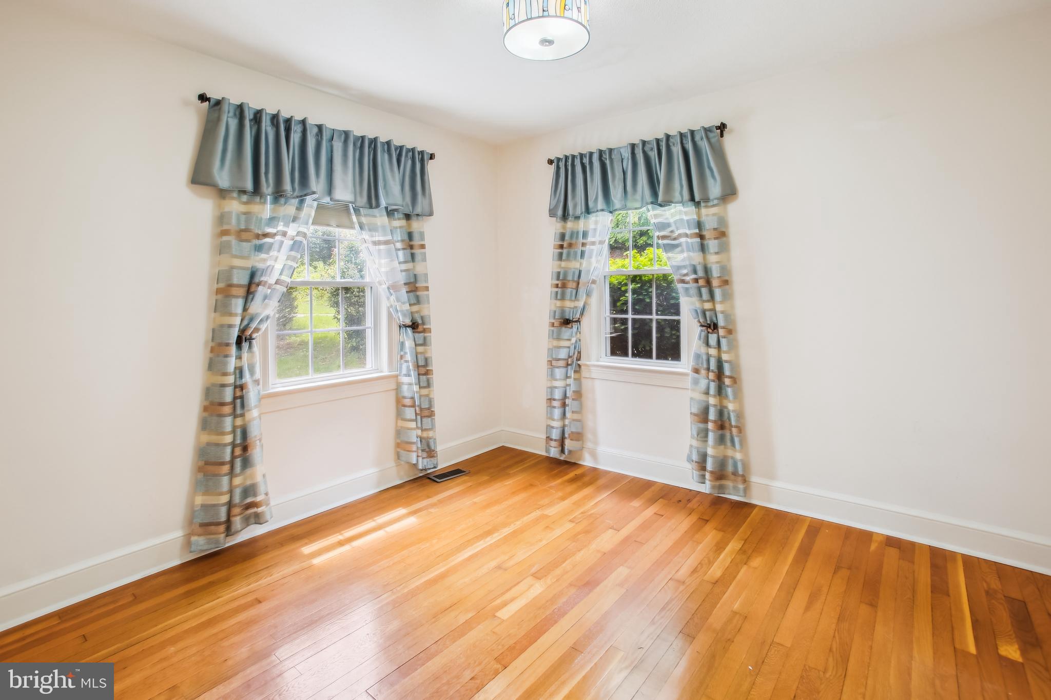 ACADEMY MANOR - Residential