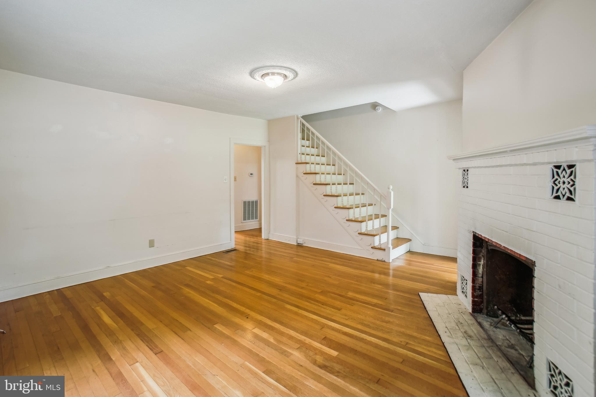 ACADEMY MANOR - Residential