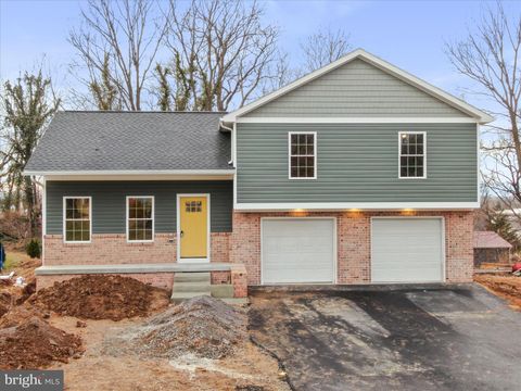 10904 DECKER AVENUE HAGERSTOWN MD 21740