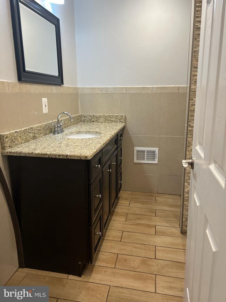 CEDAR PARK - Residential