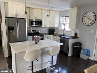 5598 SHADYBROOK DRIVE