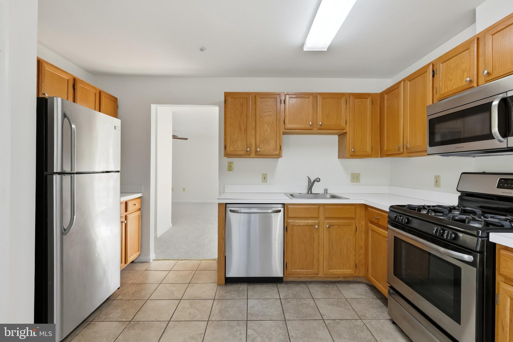 RUSSETT - Residential