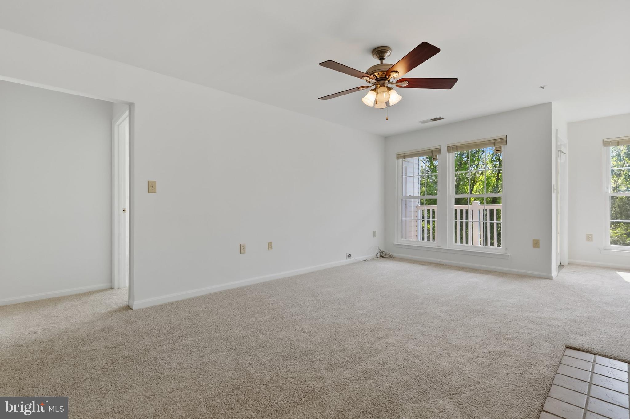 RUSSETT - Residential