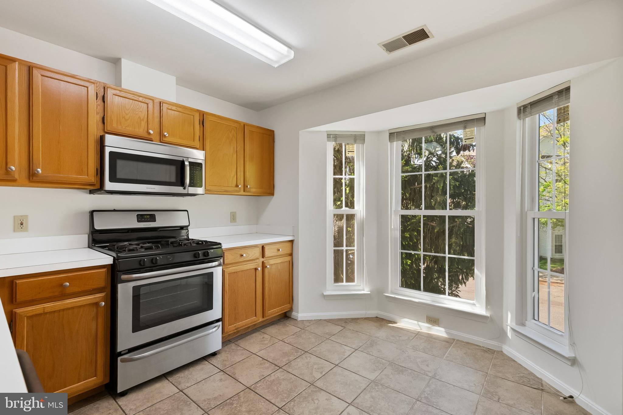 RUSSETT - Residential