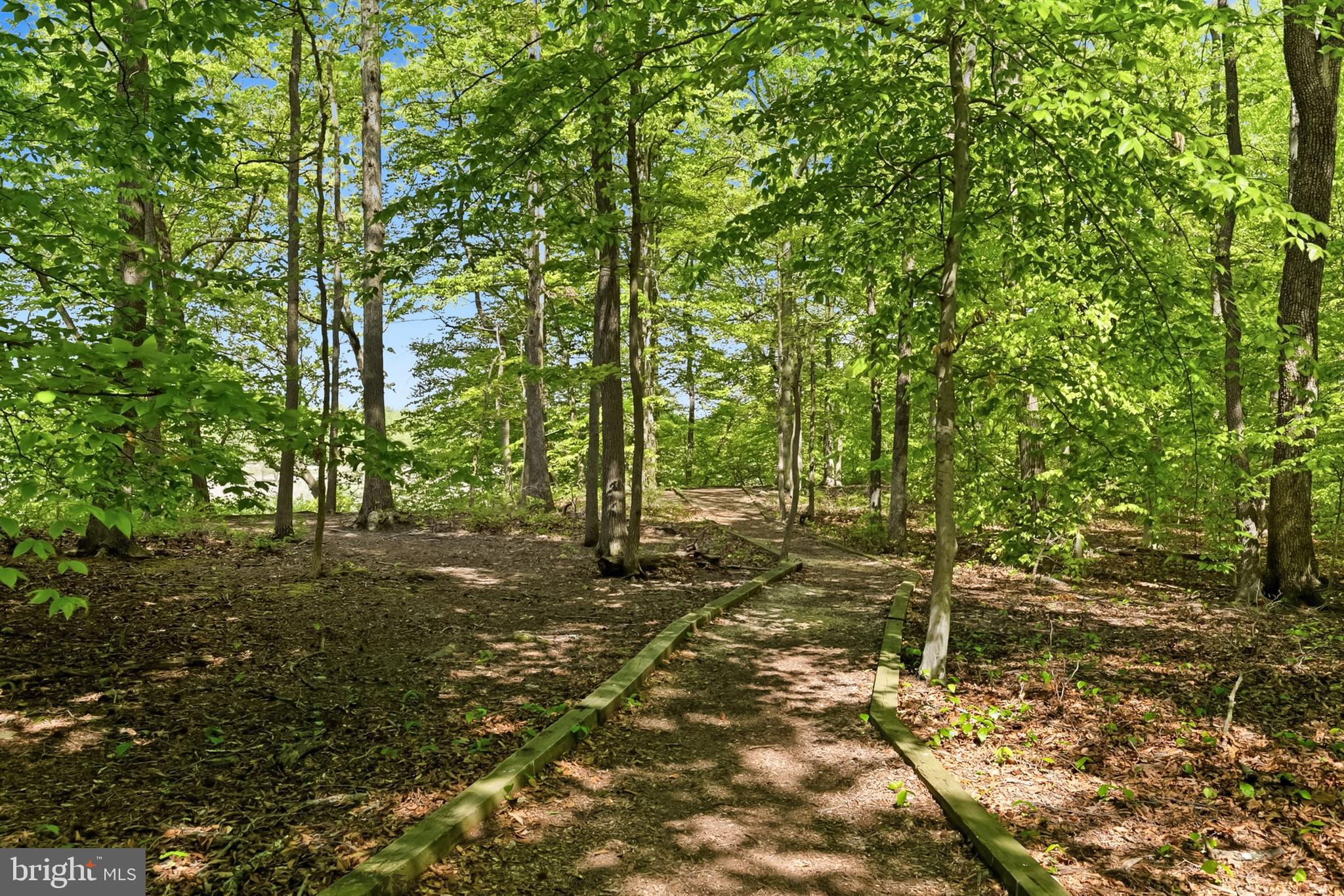 RUSSETT - Residential