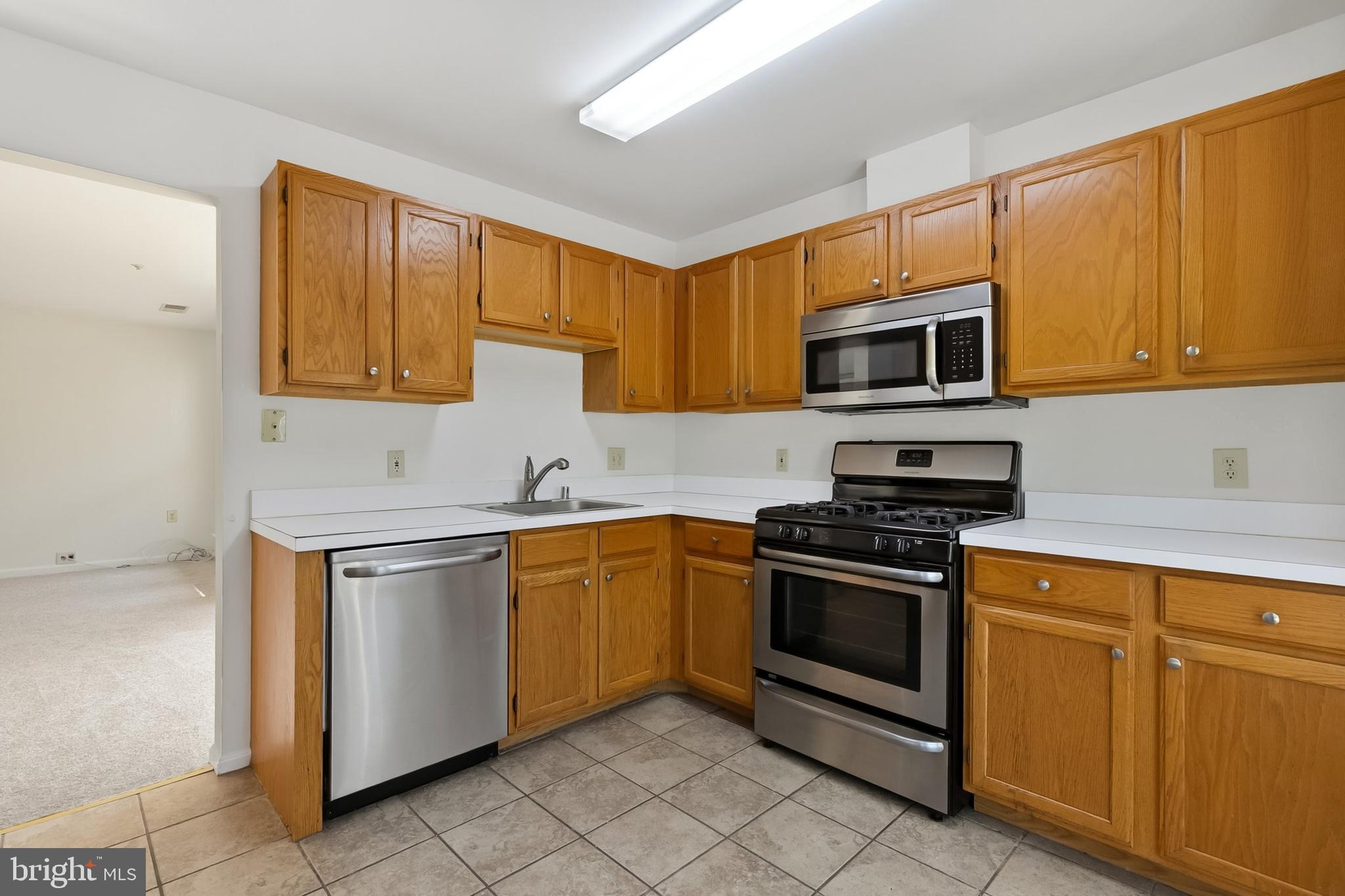 RUSSETT - Residential