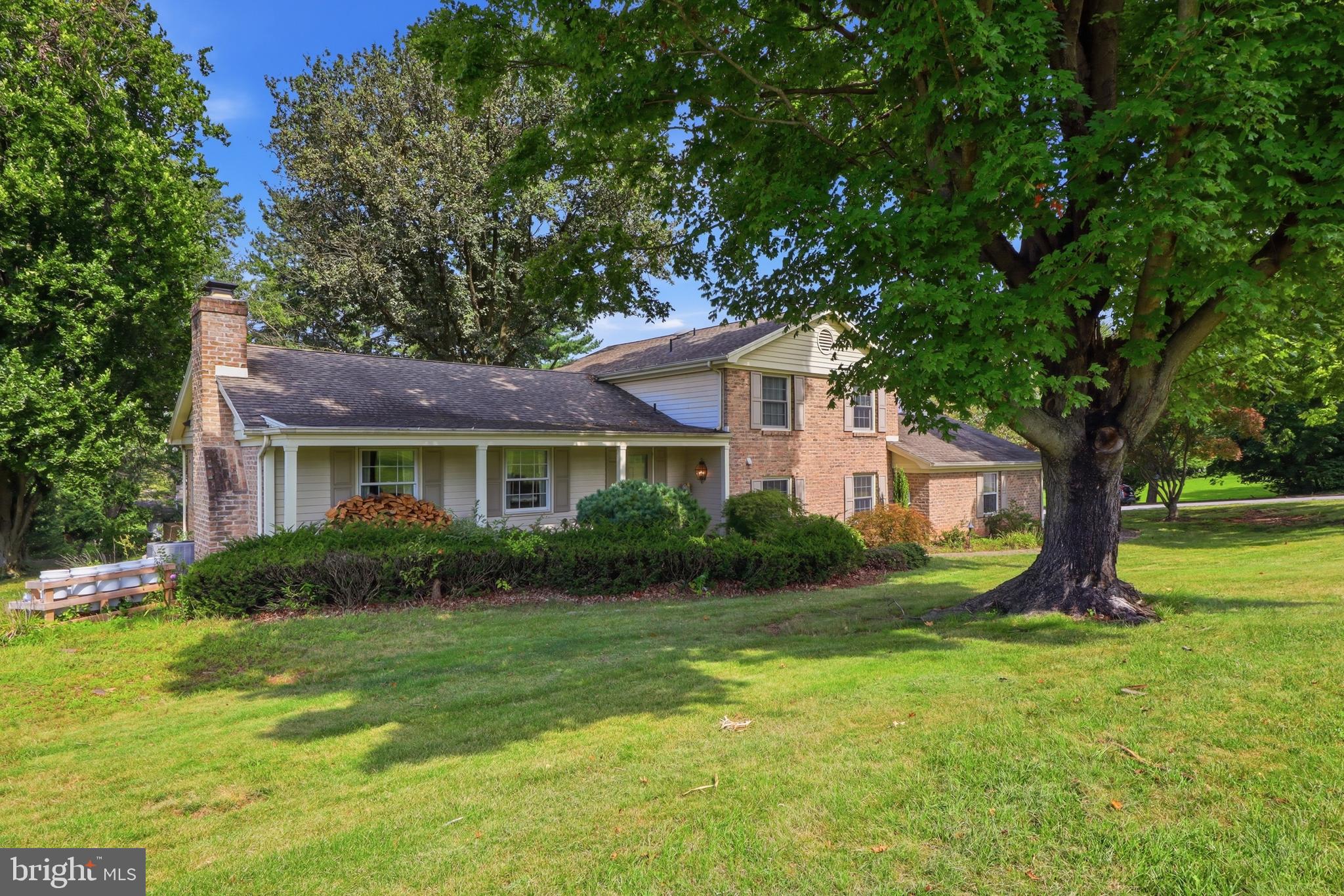 200 S 8TH STREET