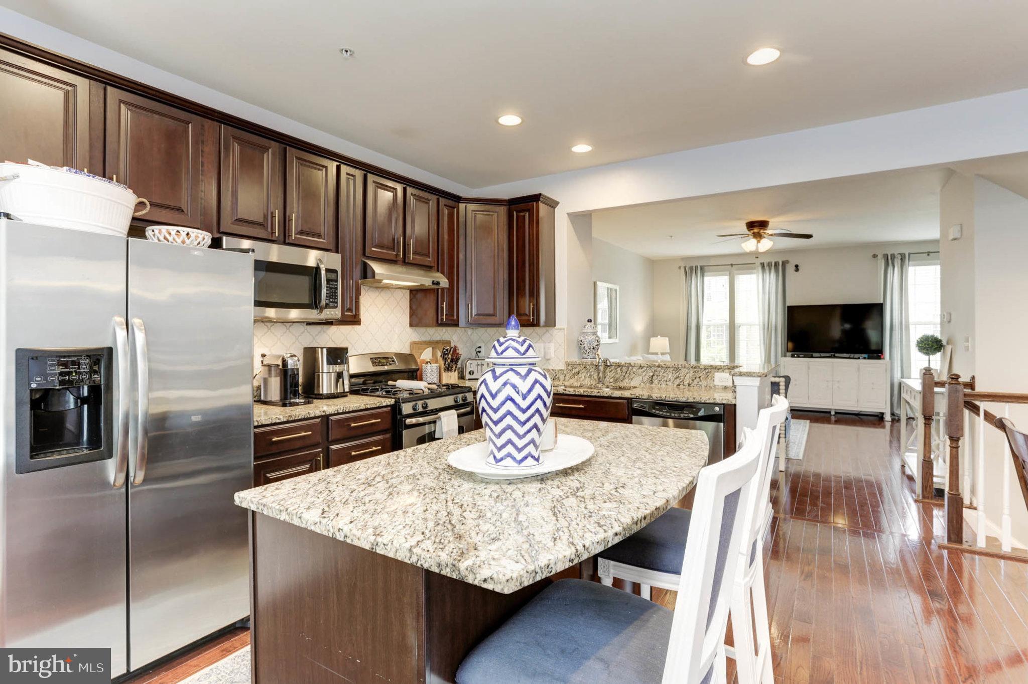 HOWARD SQUARE - Residential Lease