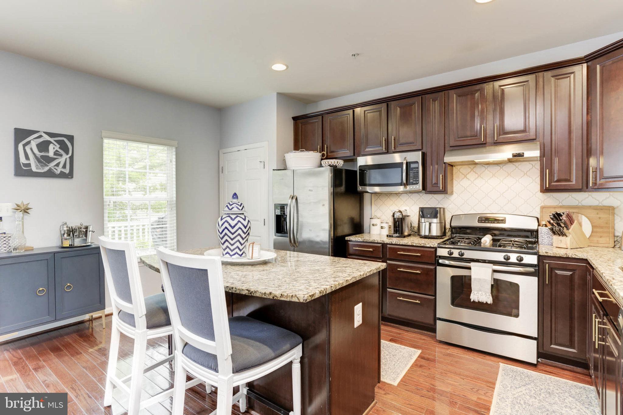 HOWARD SQUARE - Residential Lease