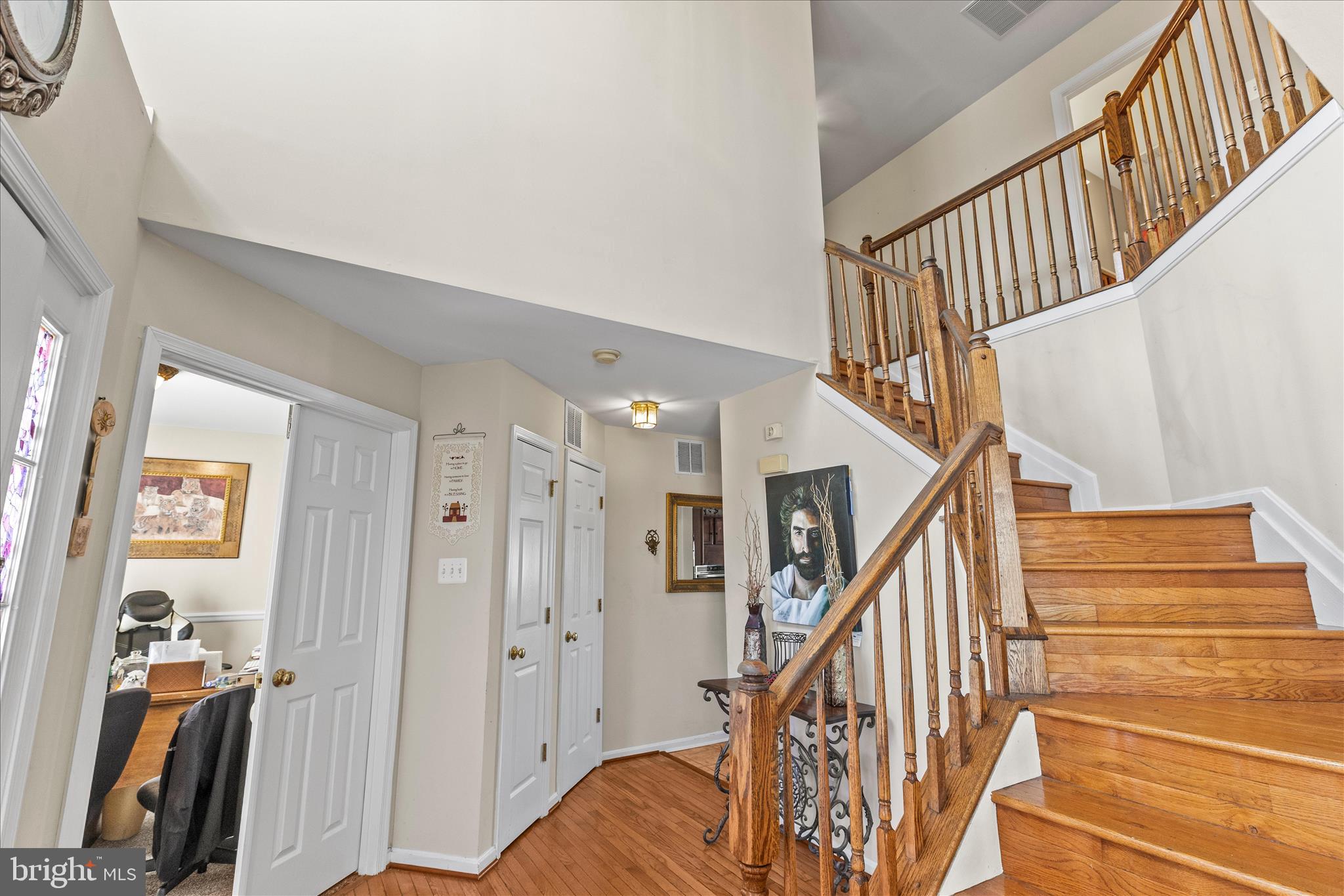 180 HUNTER CREEK DRIVE