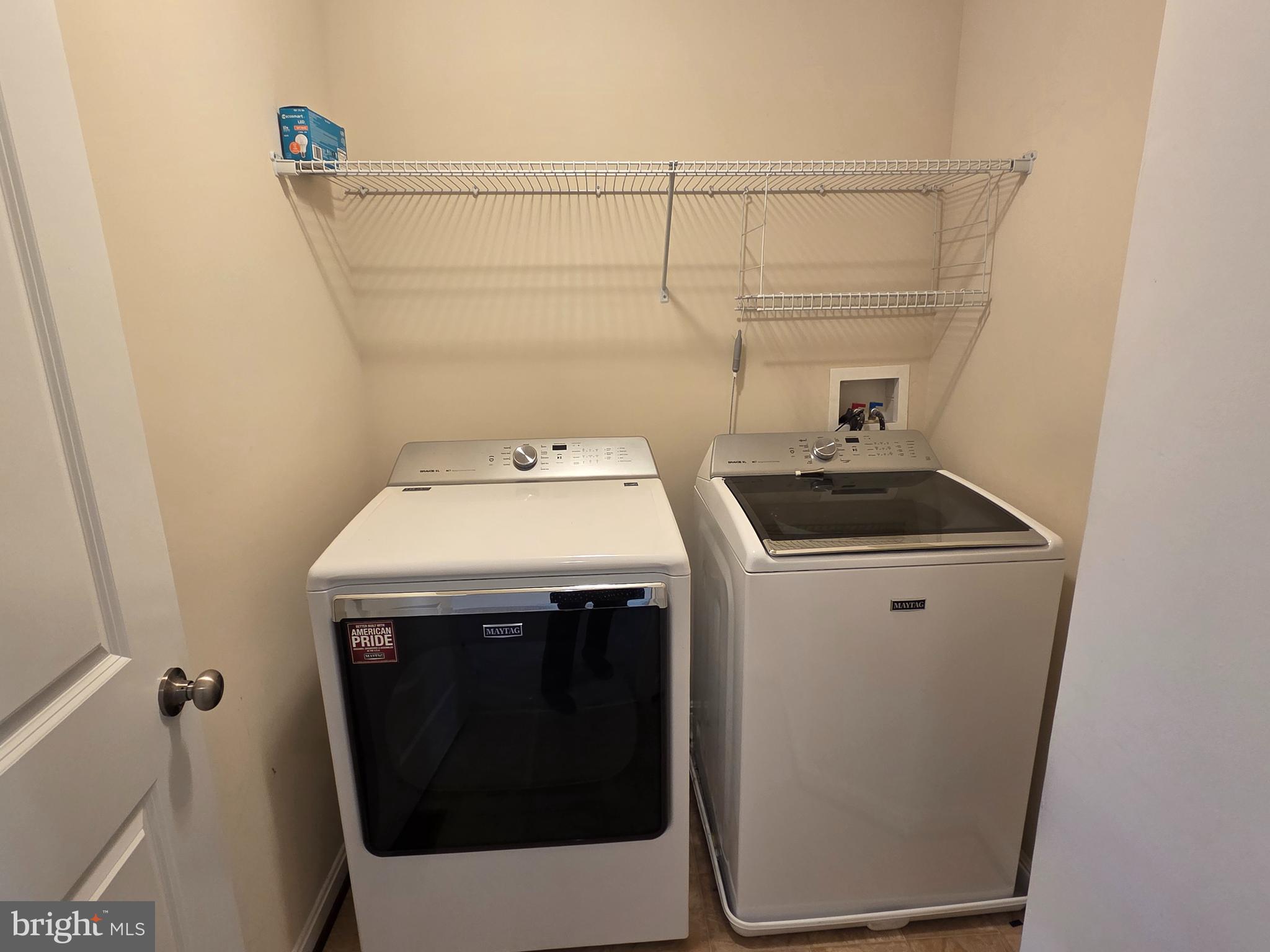 CANTERBURY VILLAGE - Residential Lease