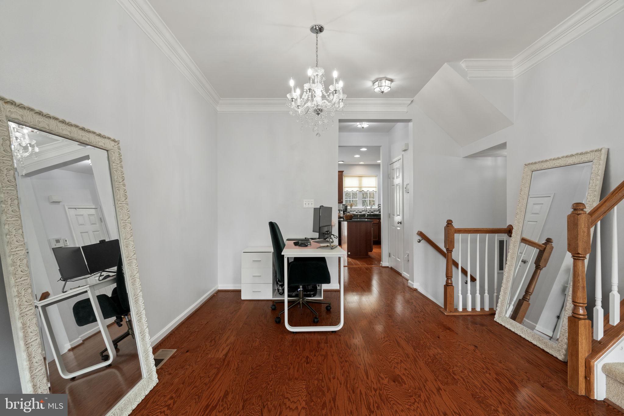 SOUTH RIDING - Residential Lease