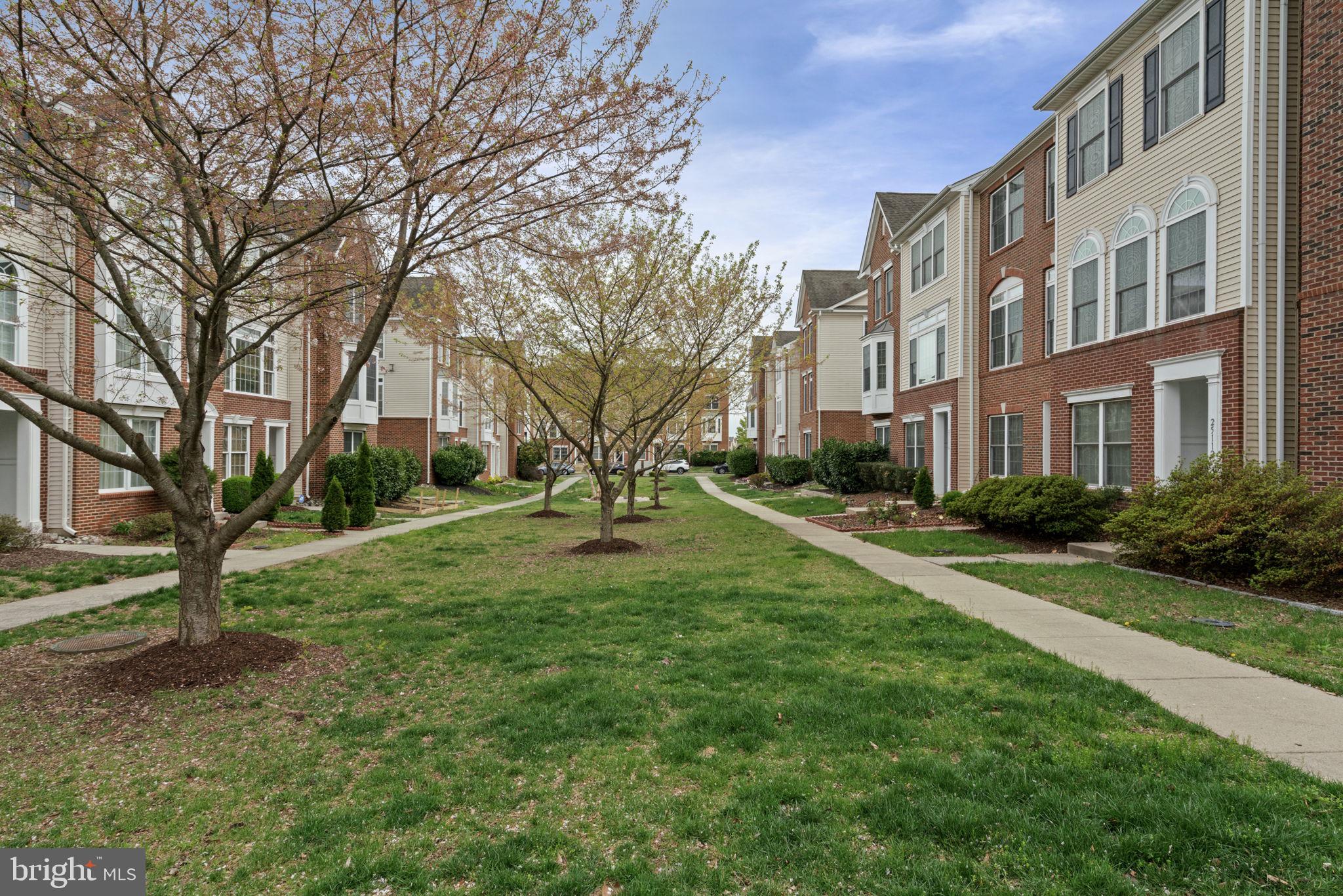 SOUTH RIDING - Residential Lease