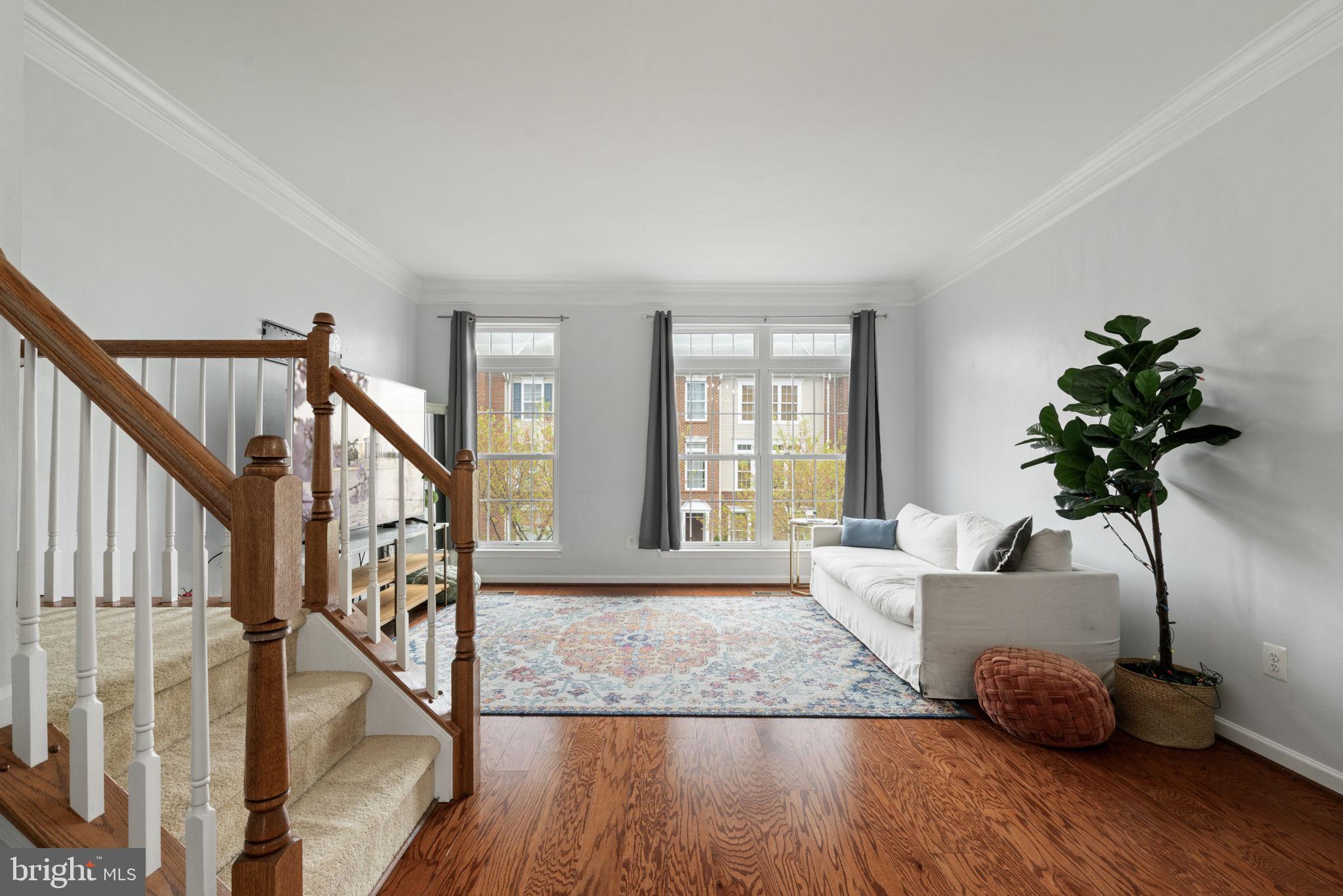 SOUTH RIDING - Residential Lease