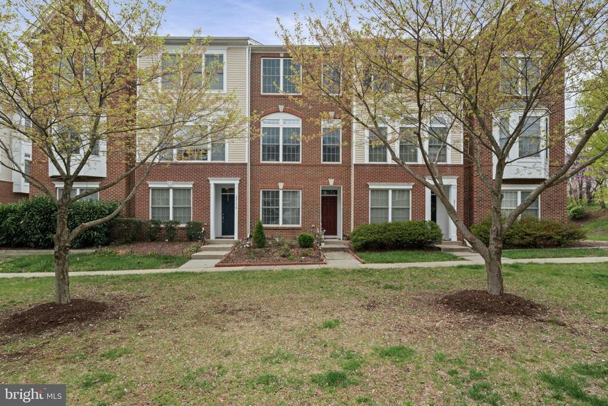 Beautiful 3 level Townhome available for rent in South Riding area. Available June 1st, 2025
The whole townhouse is full of bright light, and large windows.
If you have been looking for a property with main level legal bedroom then this is for you!
Main level bedroom with large closet and  full bath, and access to attached 1 car garage from main level. 
As you go upstairs, to the left is beautiful living area, with large windows, full of light and room for Dining table. This level has all beautiful wood floors.  Kitchen with granite counters and matching black appliances and kitchen island awaits you! Kitchen has room for dining table and leads to the deck, where you can enjoy your morning coffee and evening teas, and weekend grilling :)
Upstairs you will find owners suite with large closet and attached bath, large windows which let the sunshine enter the room and make it bright. Another bedroom on the upper level also has the attached bath, and large closets. 
Take advantage of fabulous community amenities, an outdoor pool, access to golf course membership, picnic areas, basketball courts, nature trails, and much more!
Come and see this you will not be disappointed. The application is online.
Easy access to Rt 50, Dulles airport and all the shopping and restaurants.

Please remove shoes as the carpets have just been washed. Thank you

The tenants are in the process of moving so please ignore the clutter