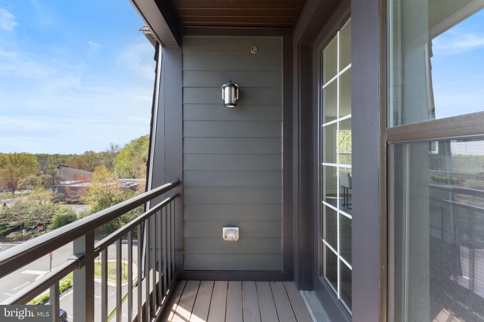 PENDER OAKS - Residential