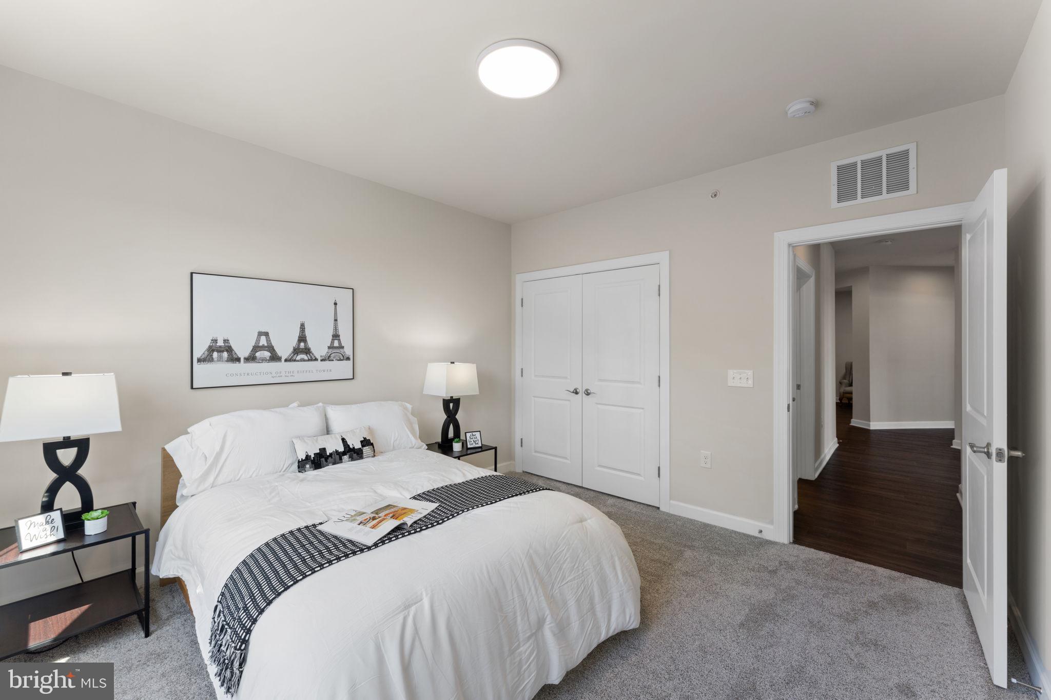 PENDER OAKS - Residential