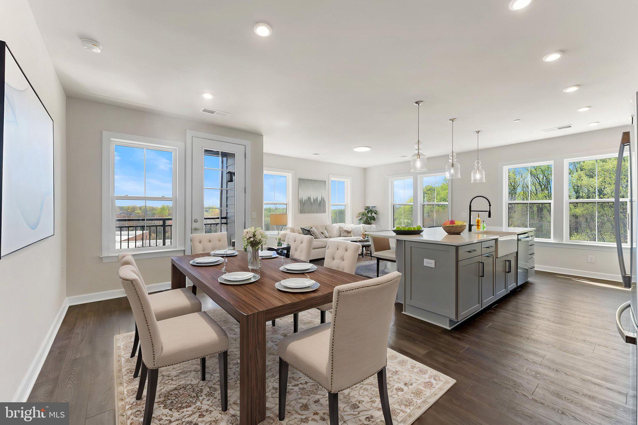 PENDER OAKS - Residential