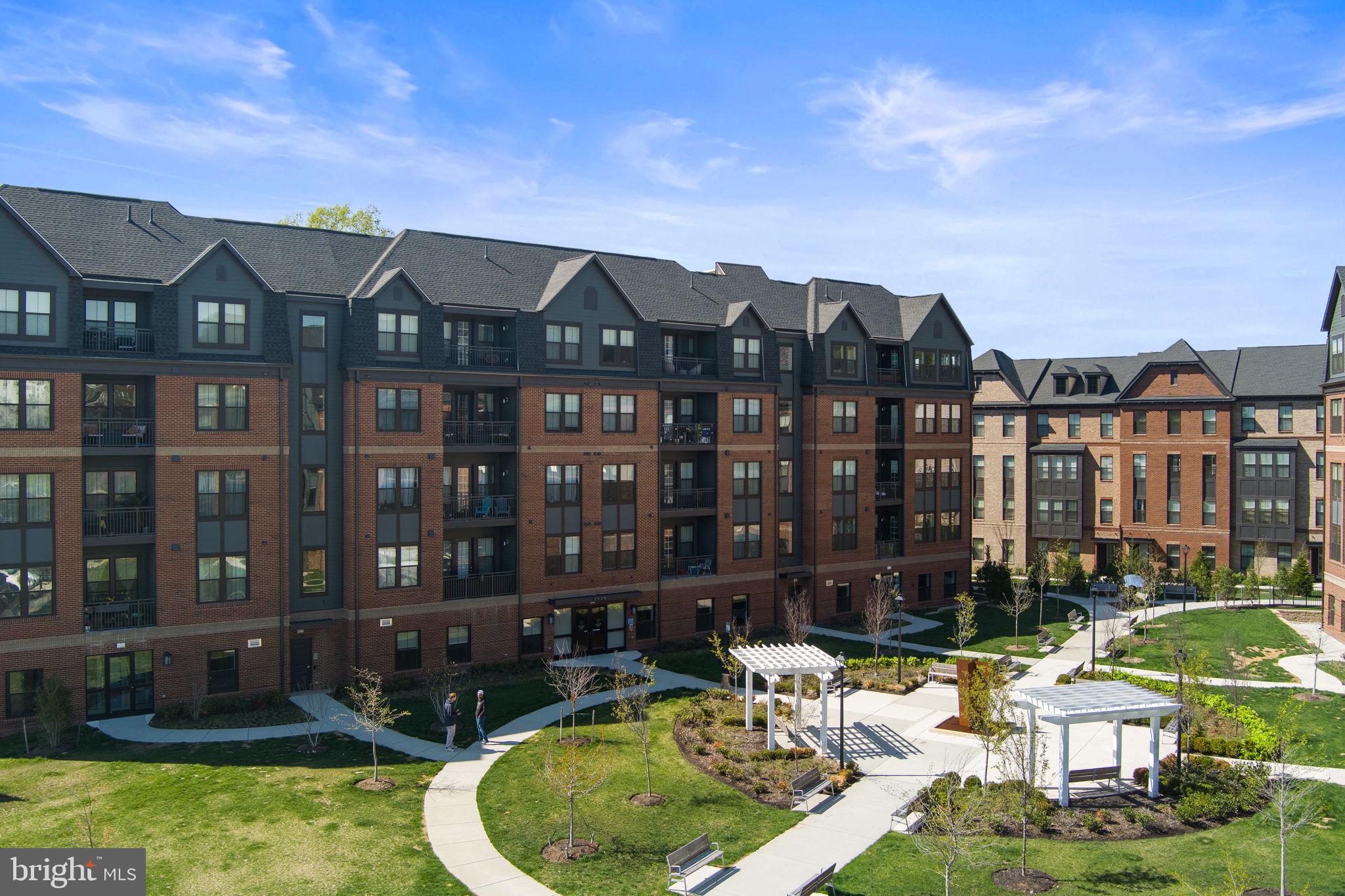 PENDER OAKS - Residential