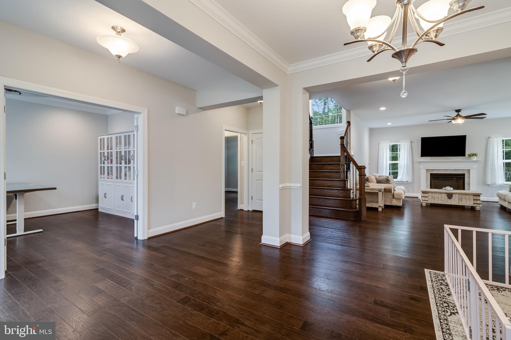 11010 WISTERIA LANE
