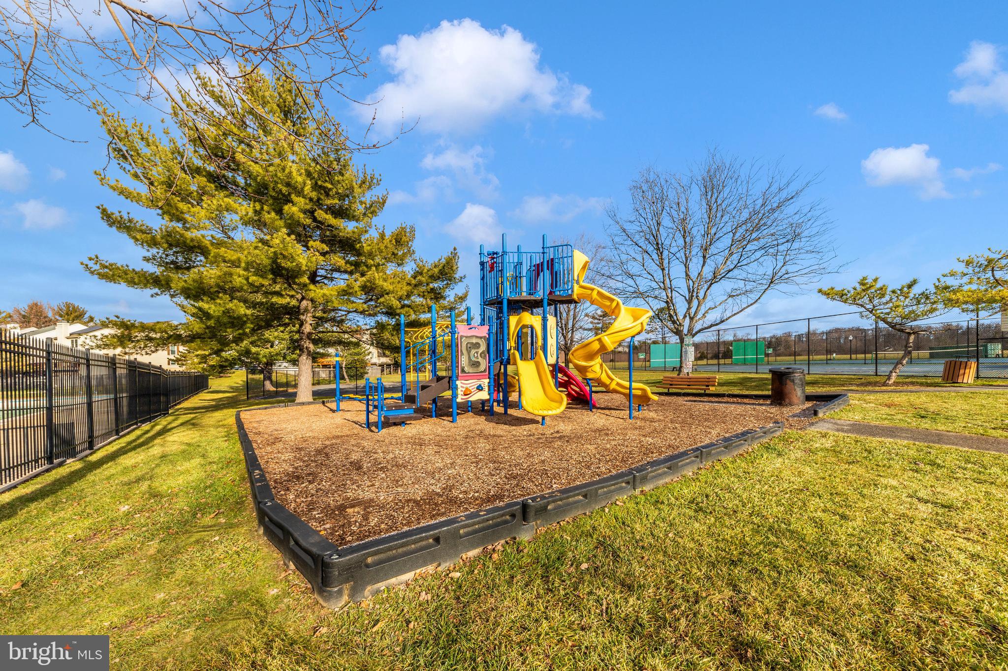 LONGMEAD CROSSING - Residential