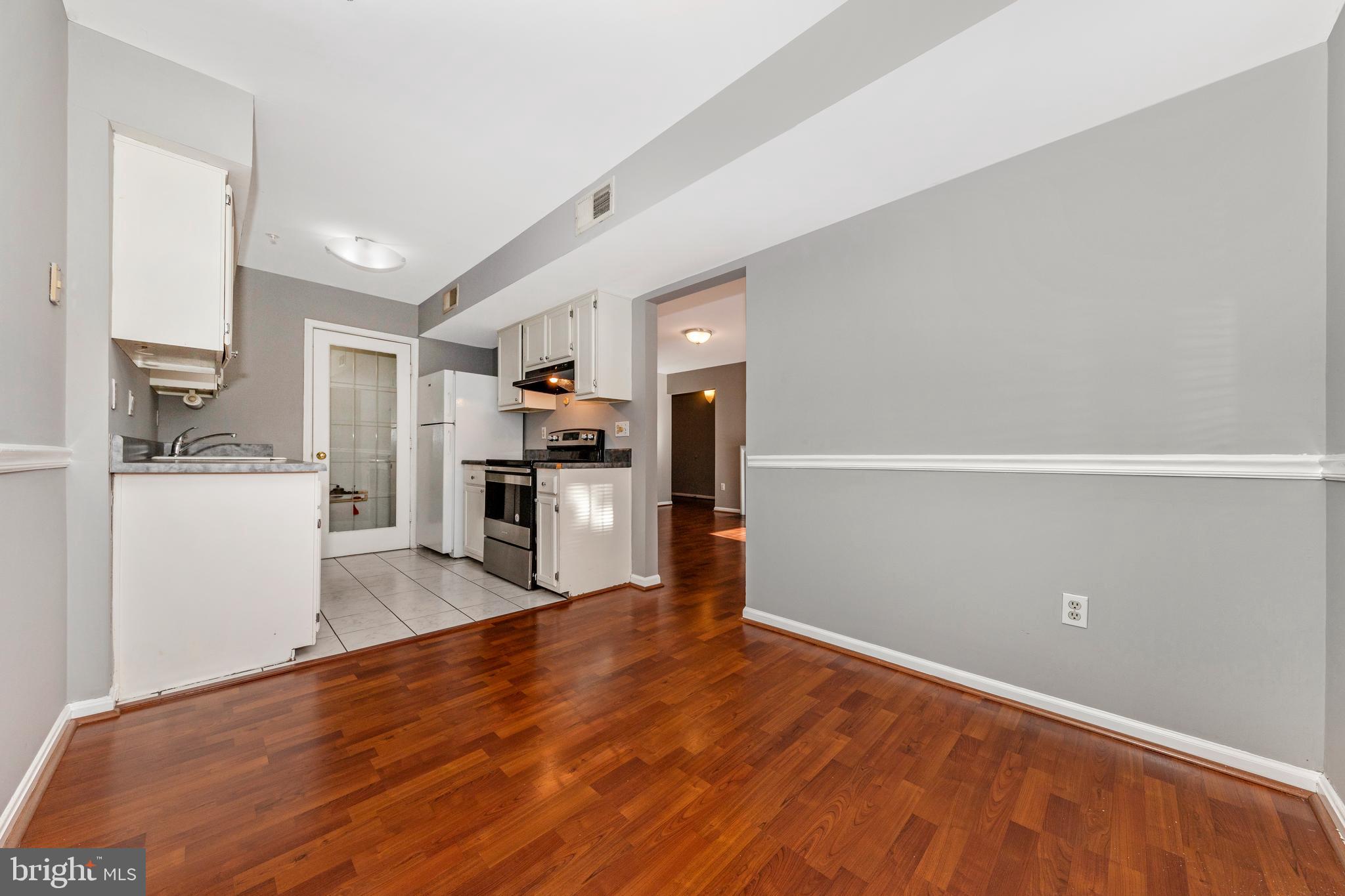 LONGMEAD CROSSING - Residential