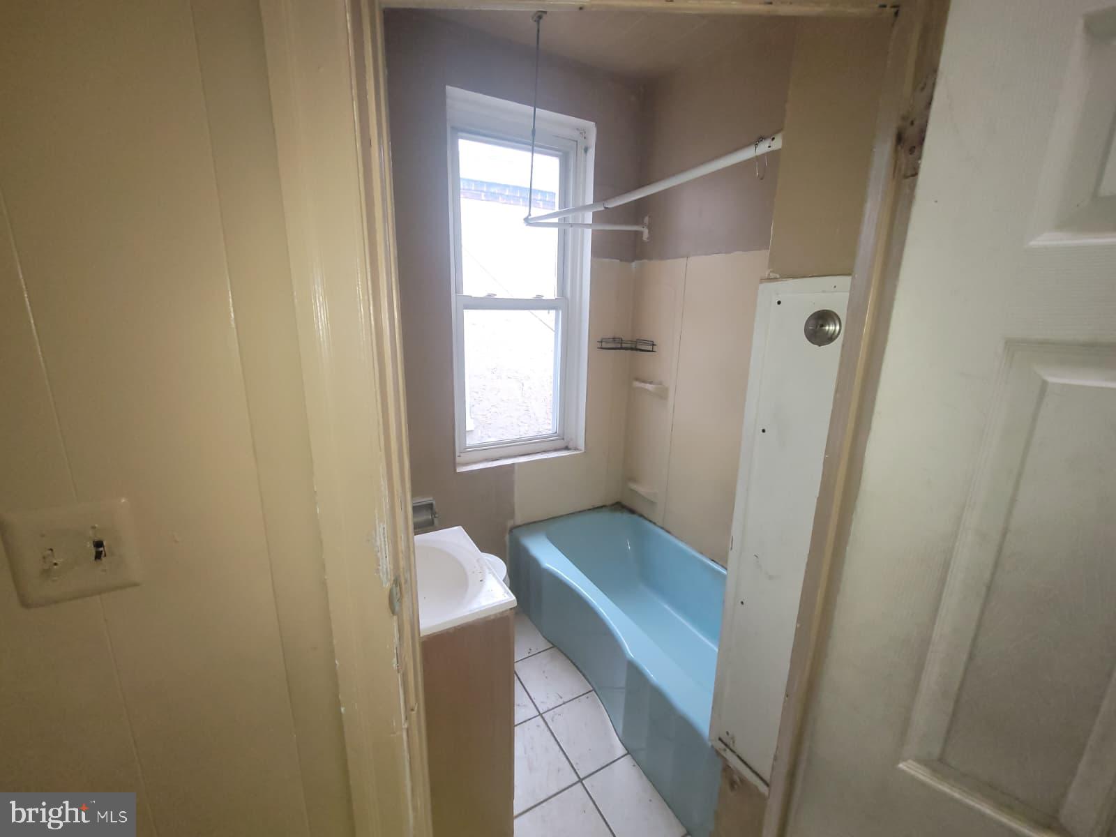 HARROWGATE - Residential