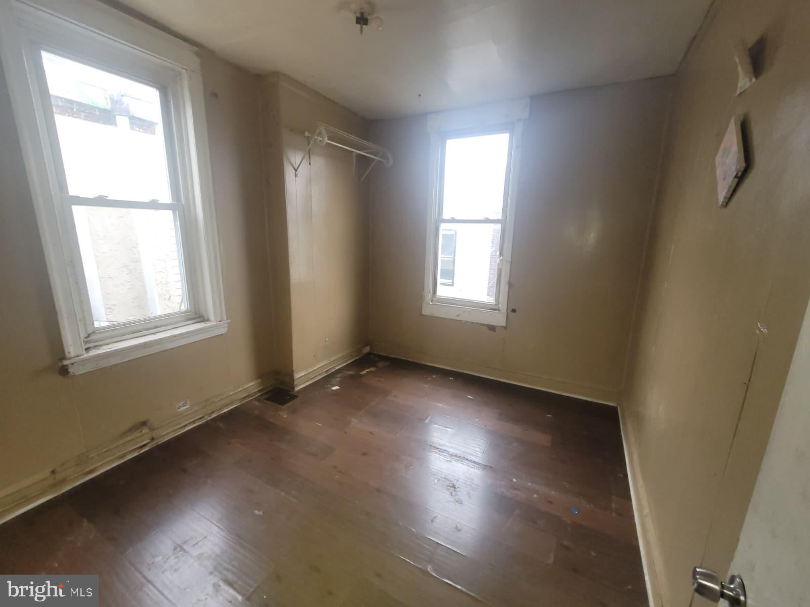 HARROWGATE - Residential