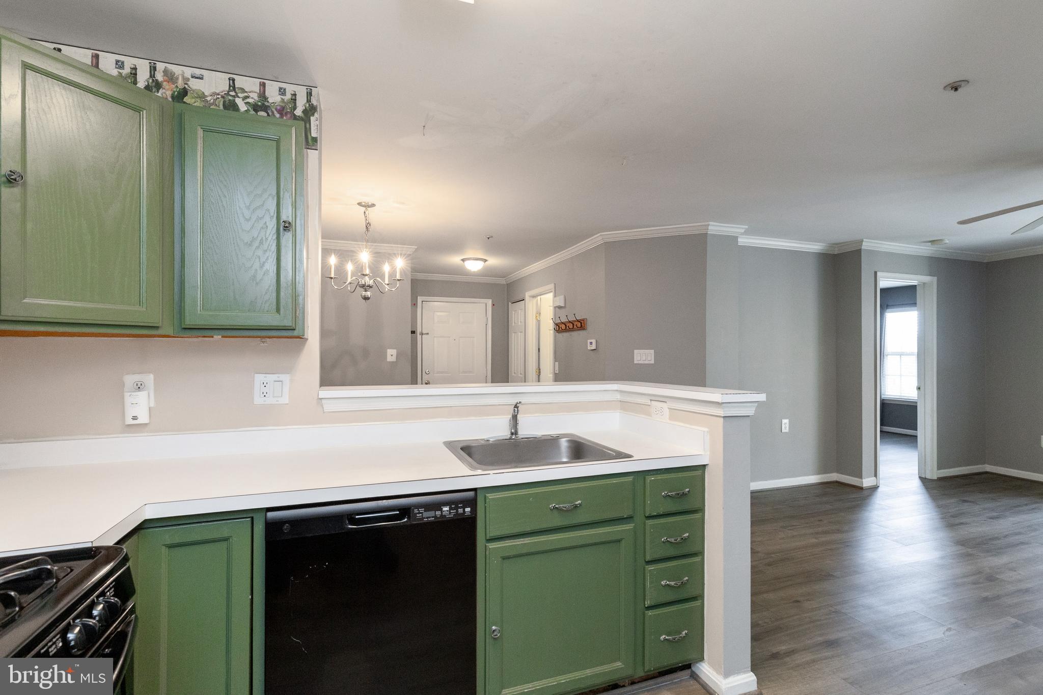 SUMMERHOUSE II CONDO - Residential Lease