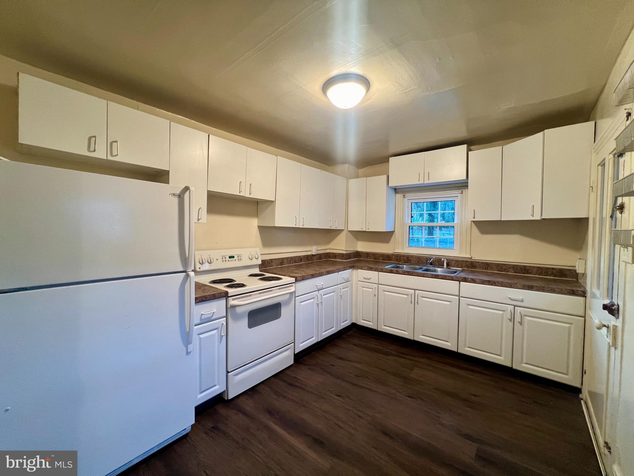 CITY OF MARTINSBURG - Residential Lease