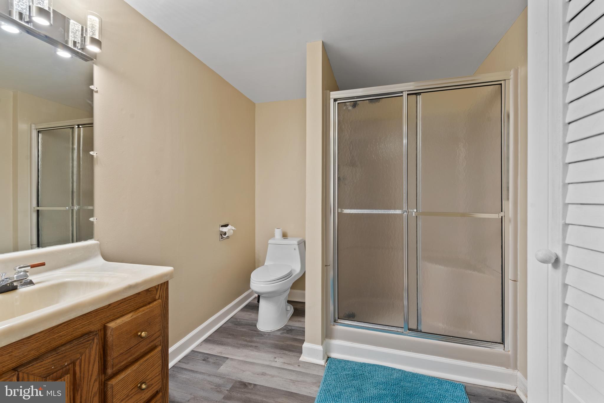 CLEMENS CROSSING - Residential