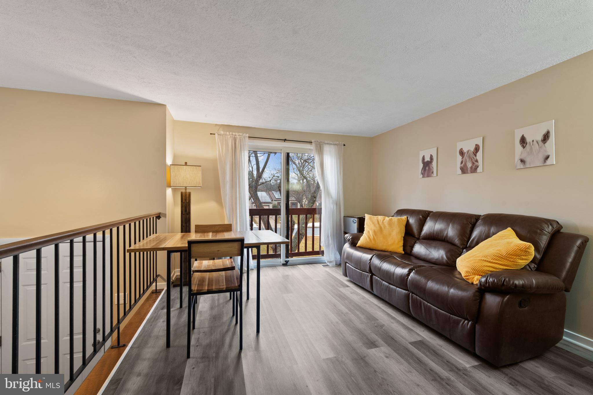 CLEMENS CROSSING - Residential