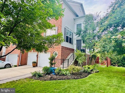 Photo of 45784 Mountain Pine Square, STERLING, VA 20166 (MLS # VALO2132580)