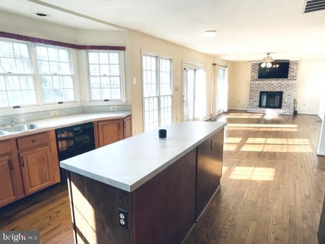 KINGS GRANT - Residential