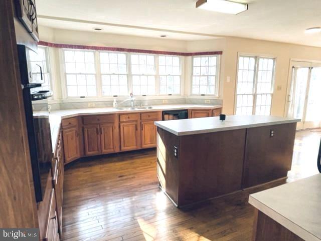 KINGS GRANT - Residential