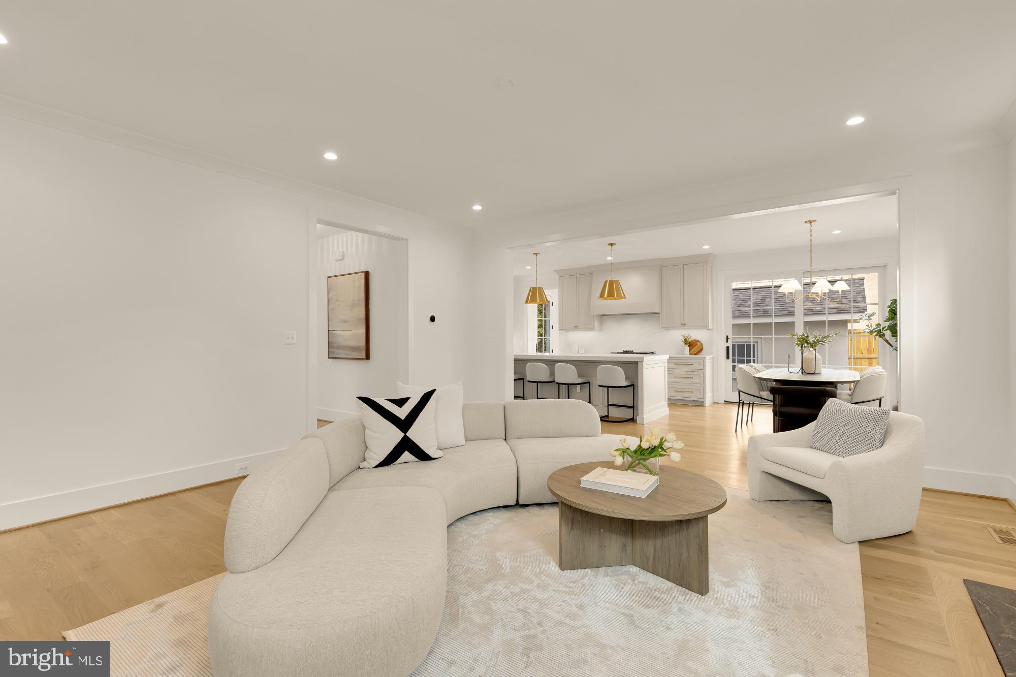 NORWOOD HEIGHTS - Residential