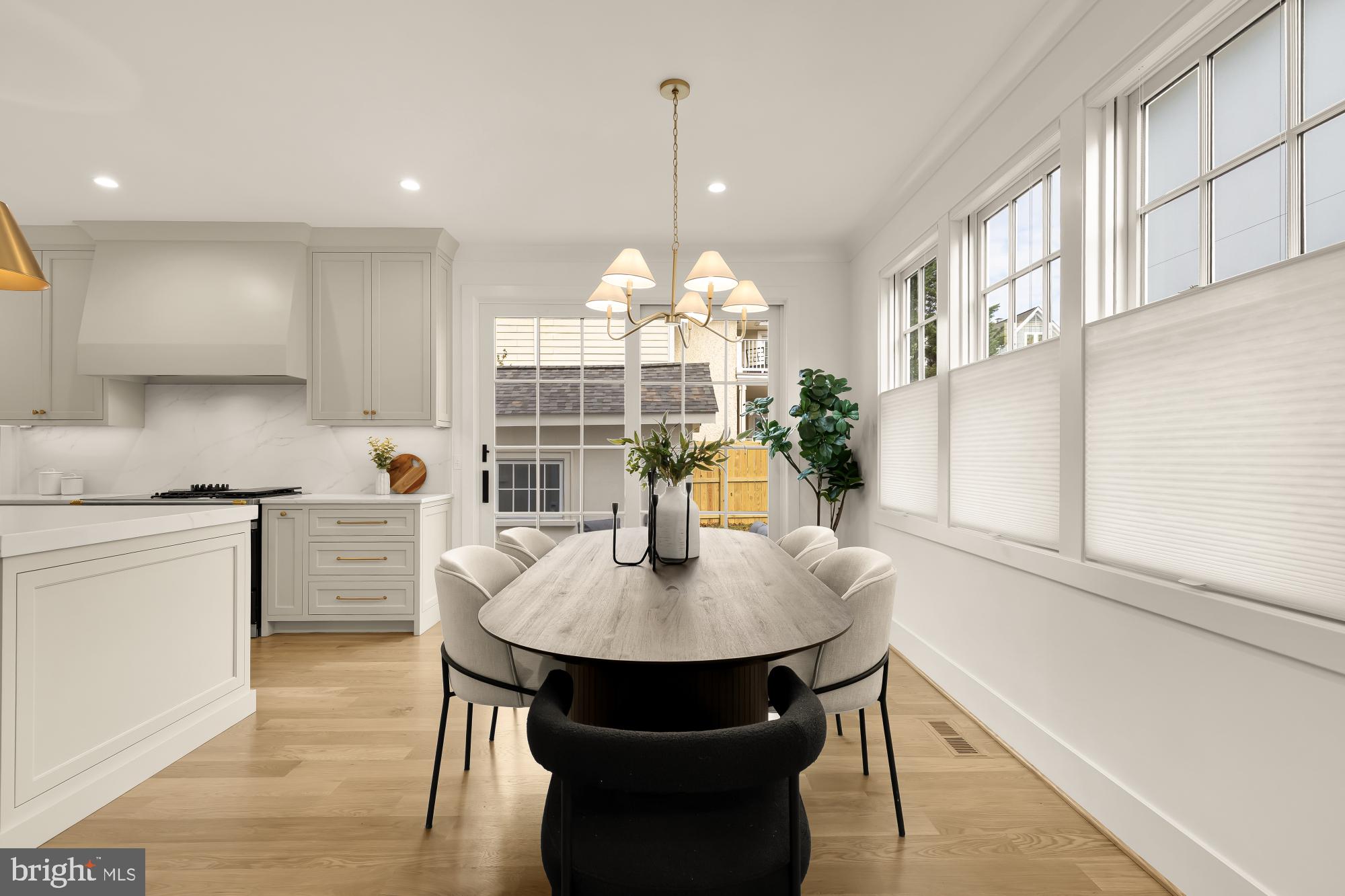 NORWOOD HEIGHTS - Residential