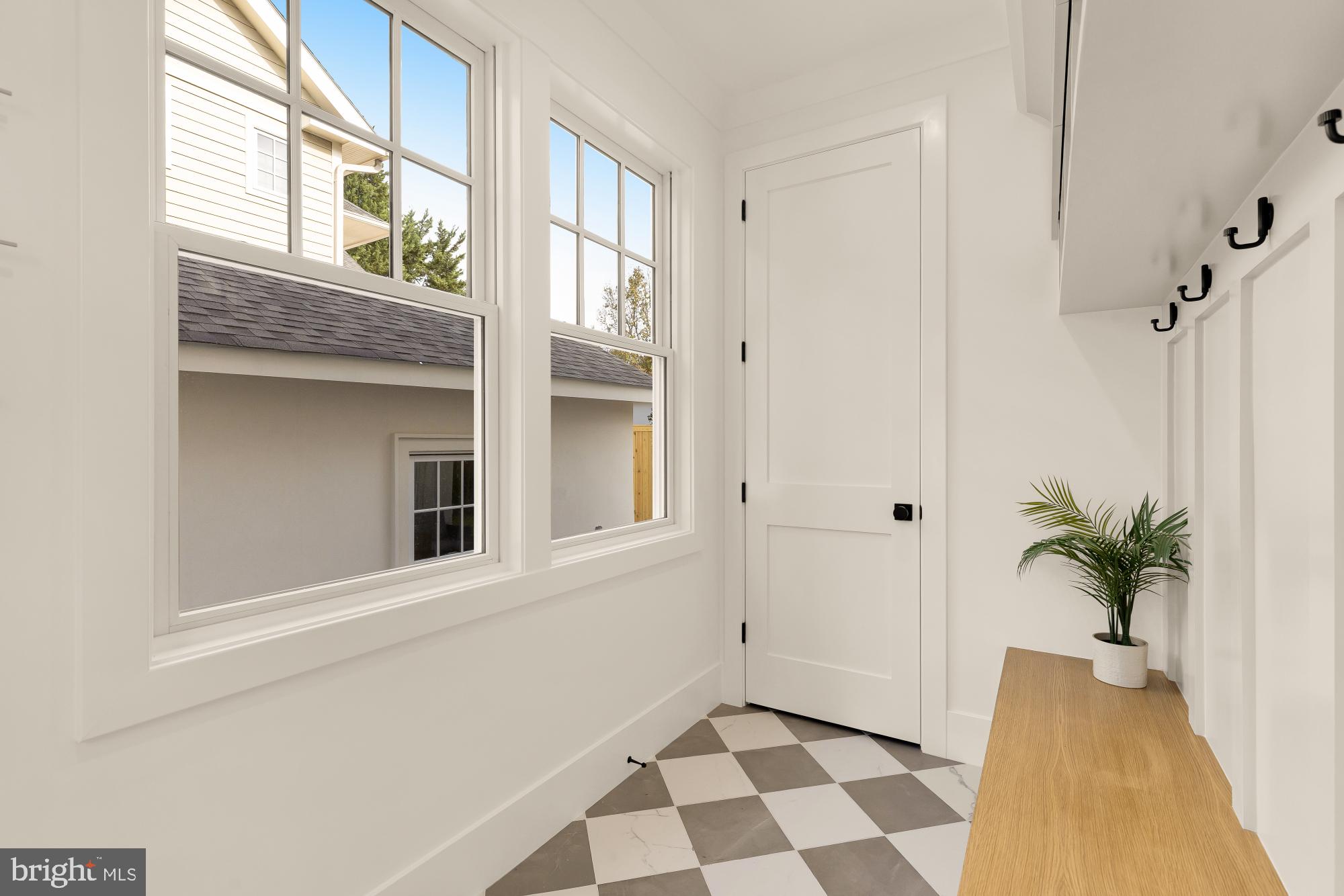 NORWOOD HEIGHTS - Residential