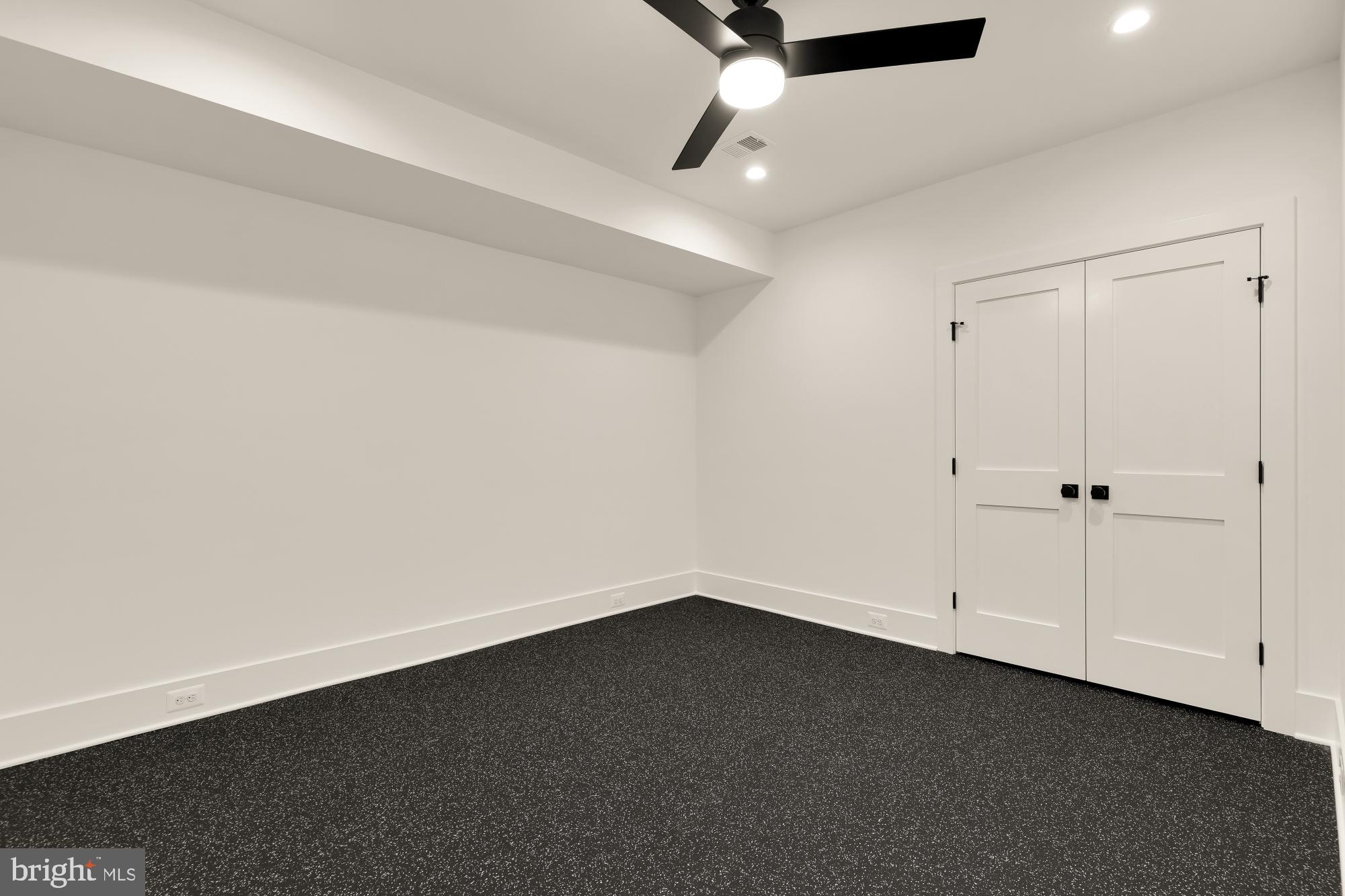 NORWOOD HEIGHTS - Residential