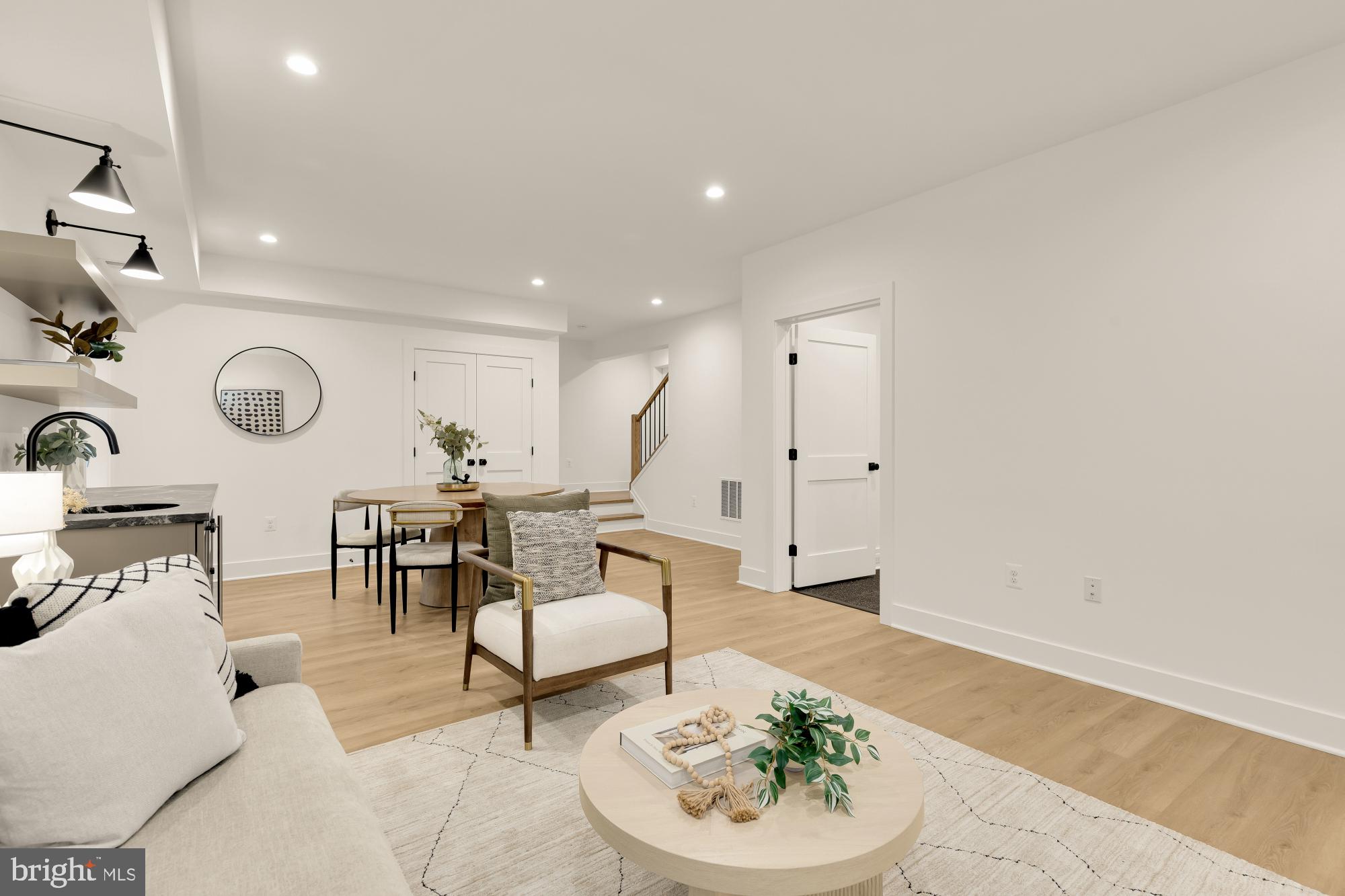 NORWOOD HEIGHTS - Residential