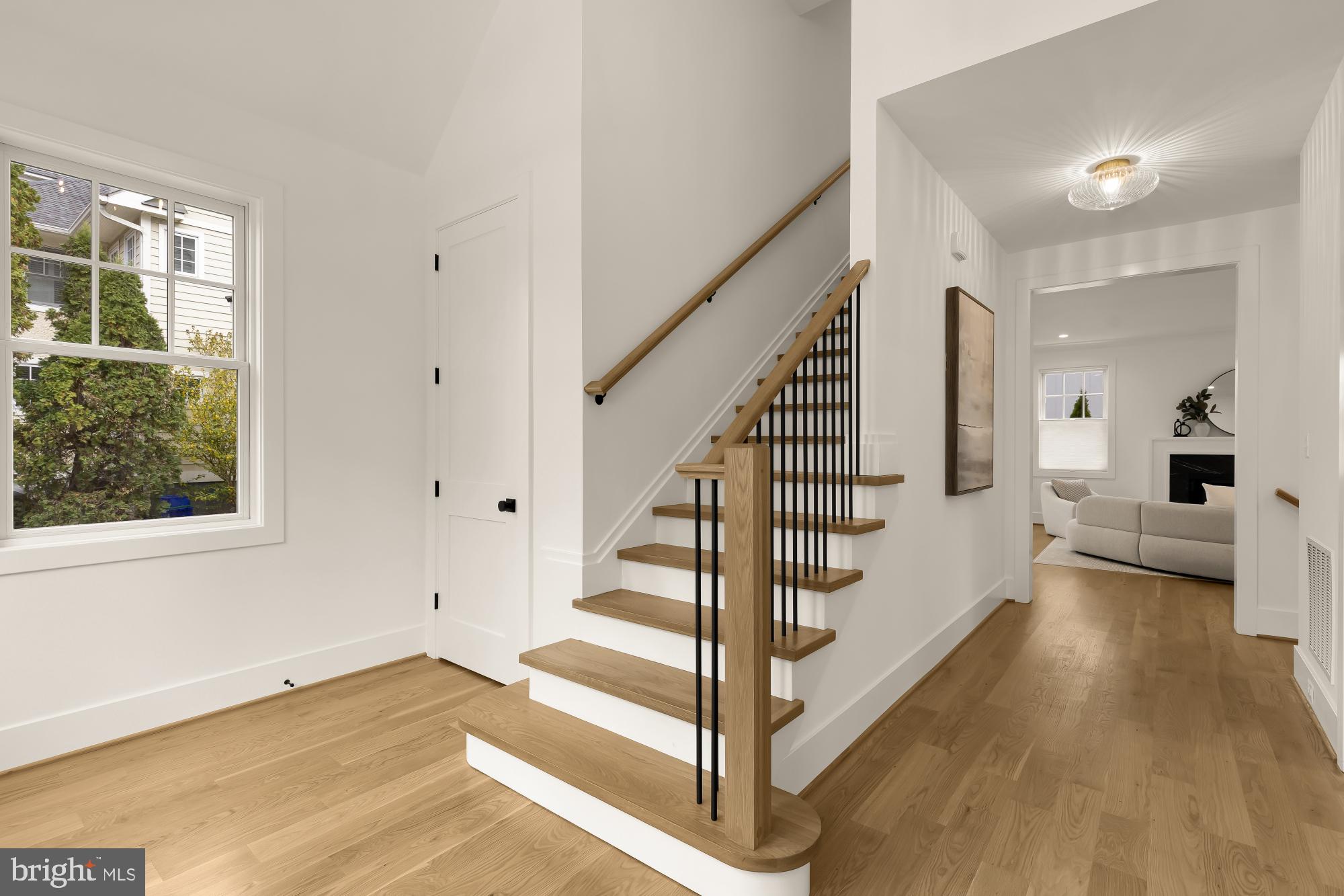 NORWOOD HEIGHTS - Residential