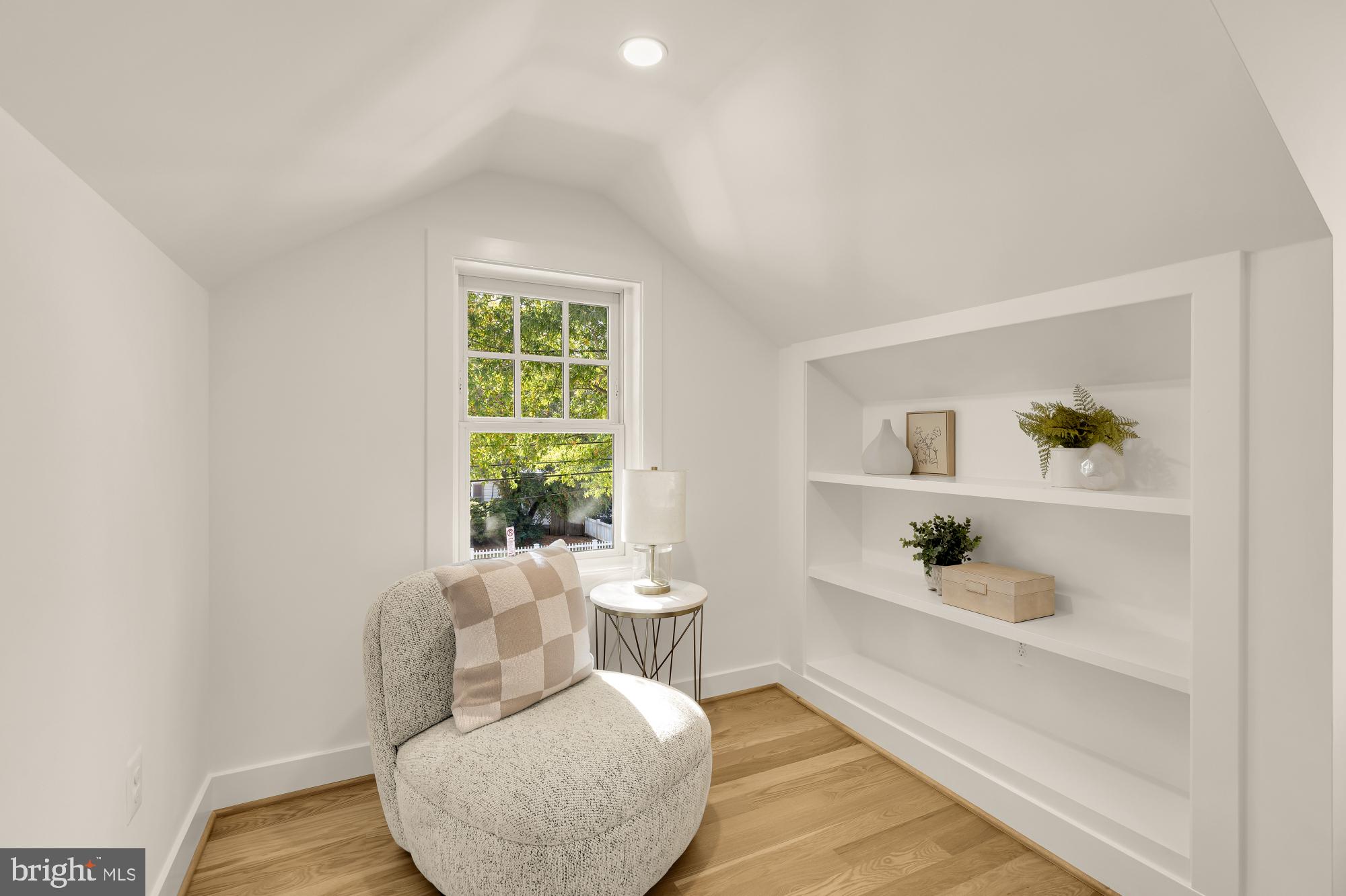 NORWOOD HEIGHTS - Residential