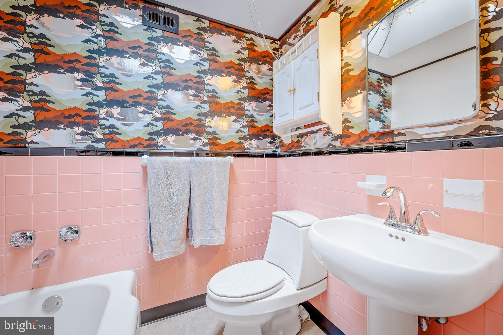 SANDYFORD PARK - Residential