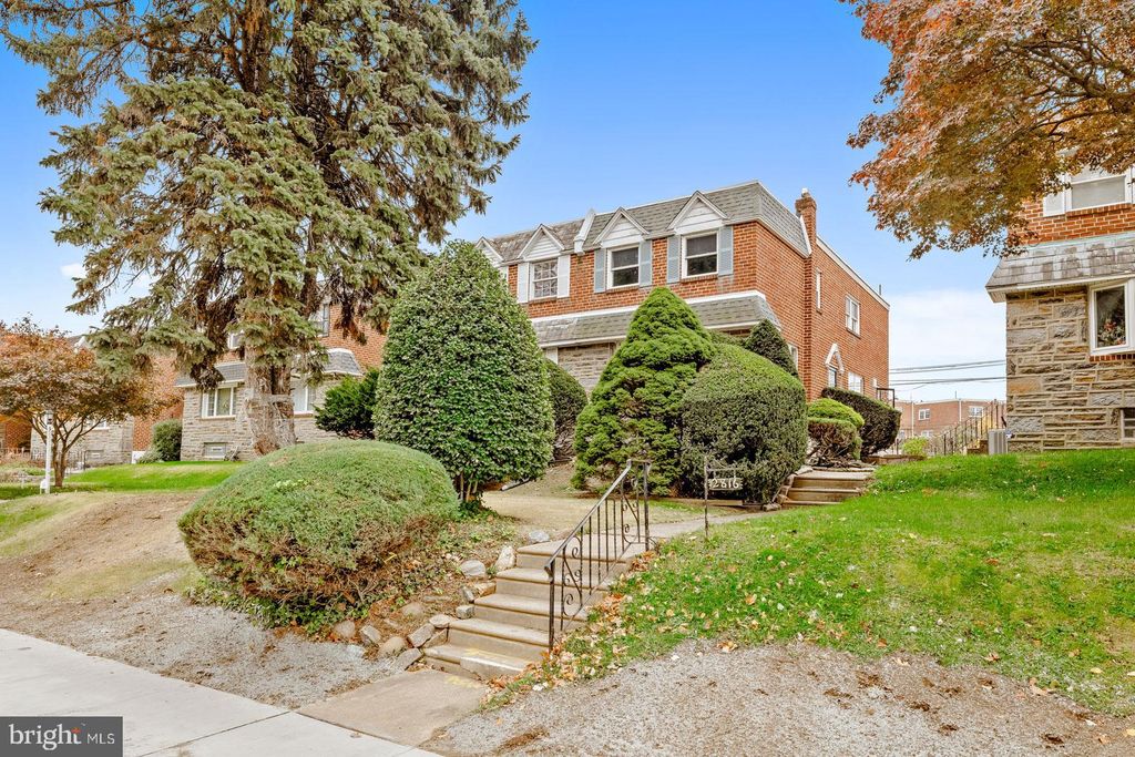 Photo of 2818 Sandyford Avenue, PHILADELPHIA, PA 19152 (MLS # PAPH2555820)