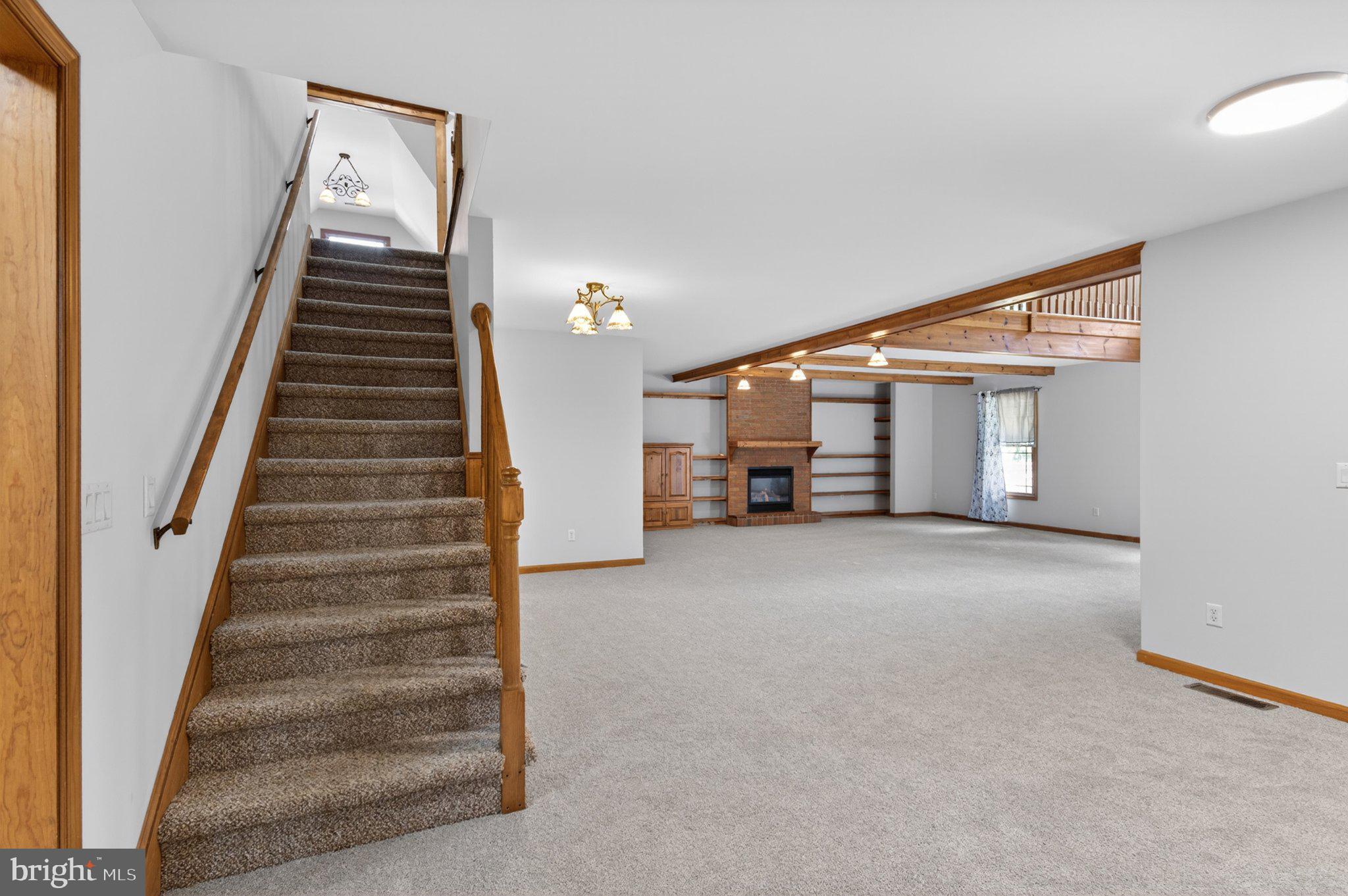 1006 S SCHUMAKER DRIVE