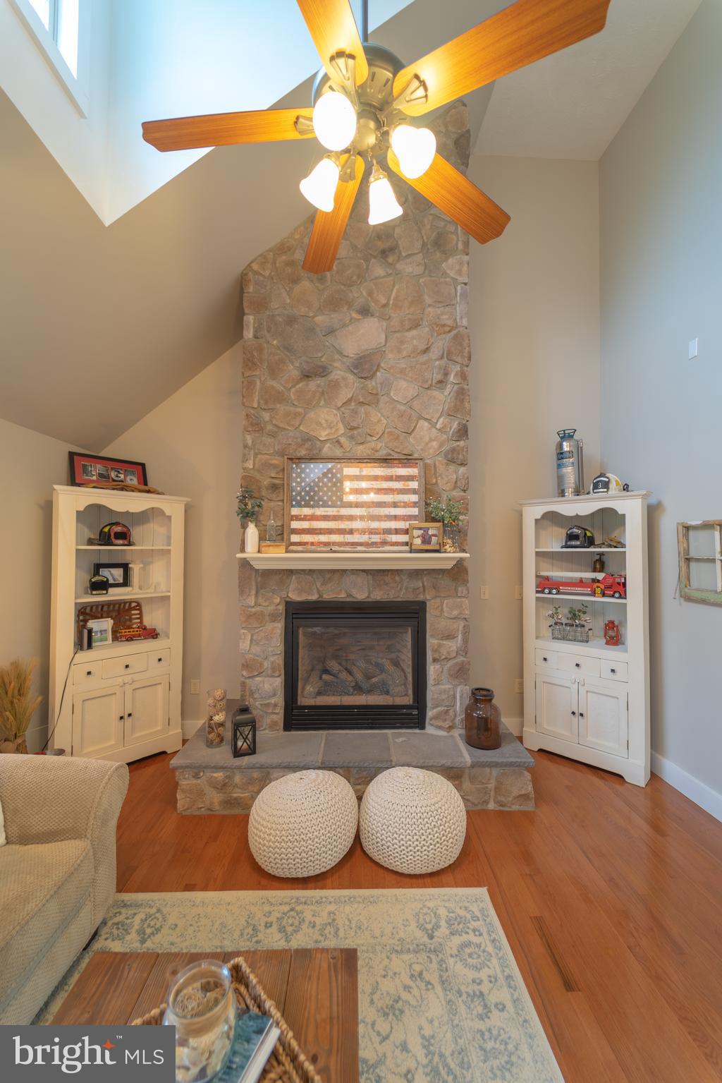 APPLE MT LAKE - Residential