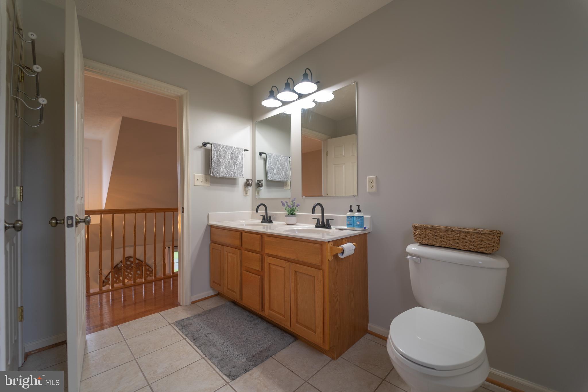 APPLE MT LAKE - Residential