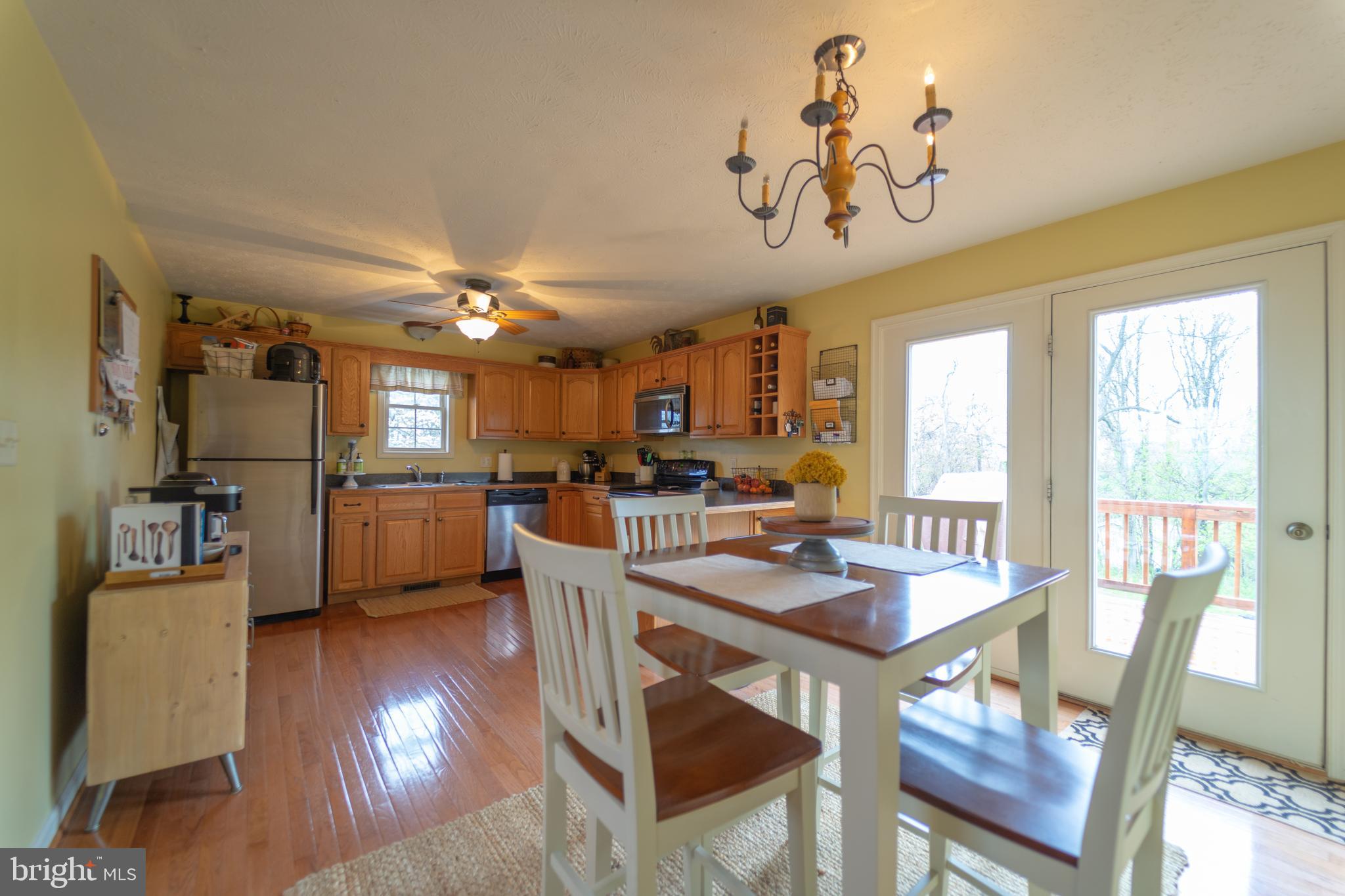 APPLE MT LAKE - Residential