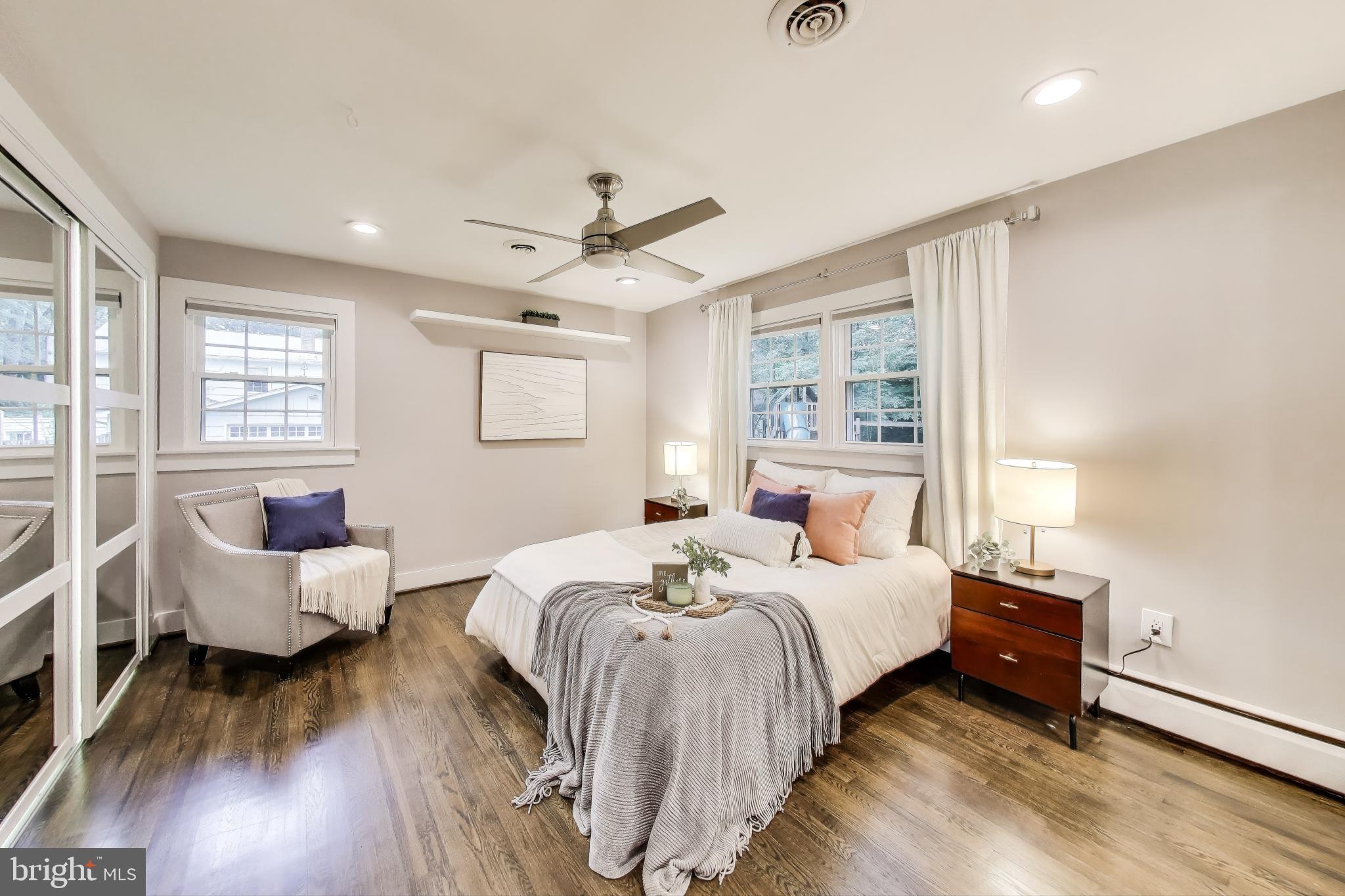 YACHT HAVEN ESTATES - Residential