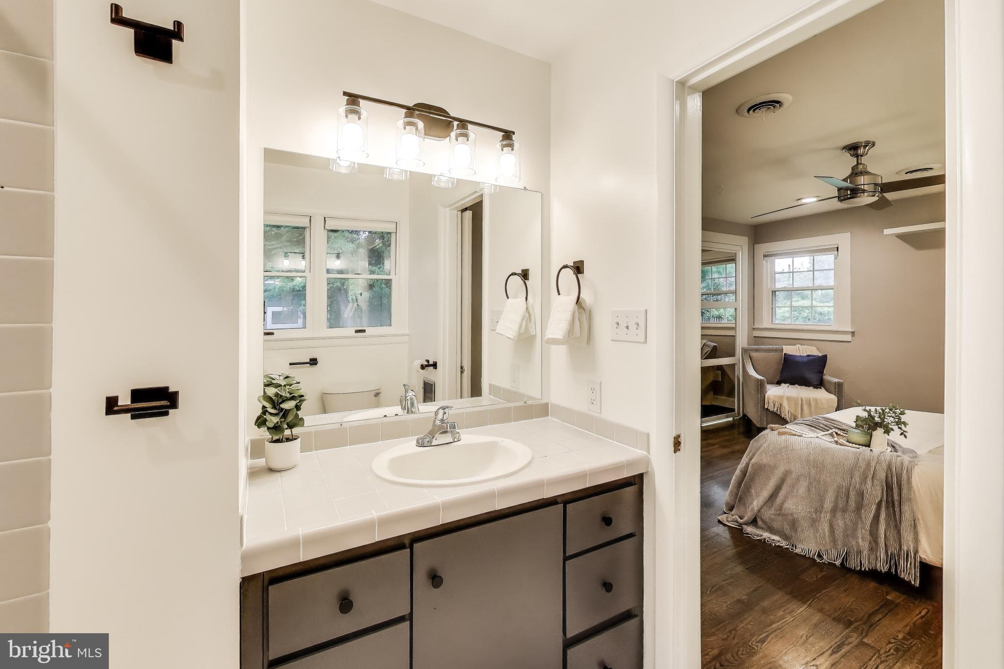 YACHT HAVEN ESTATES - Residential